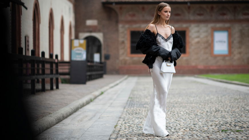 Das neue Mango-Kleid der Selection Collection greift den größten Herbst-Trend 2025 auf