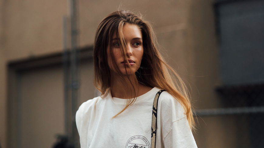 Statisch aufgeladene Haare: Die besten Tipps und Tricks