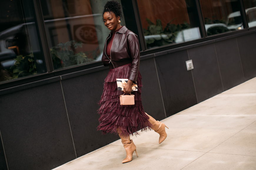 Burgunder ist im Herbst 2026 Mode-Trend – 5 Outfitideen