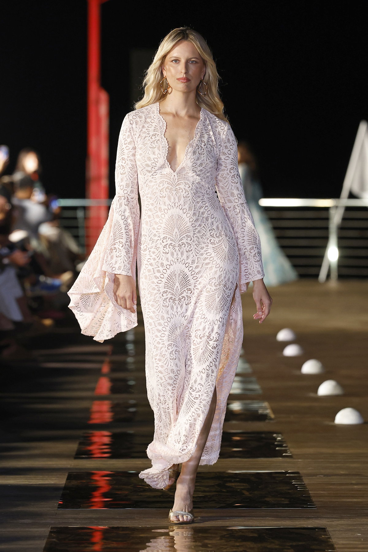 Karolina Kurkova bei der Alexandra Miro Fashion Show