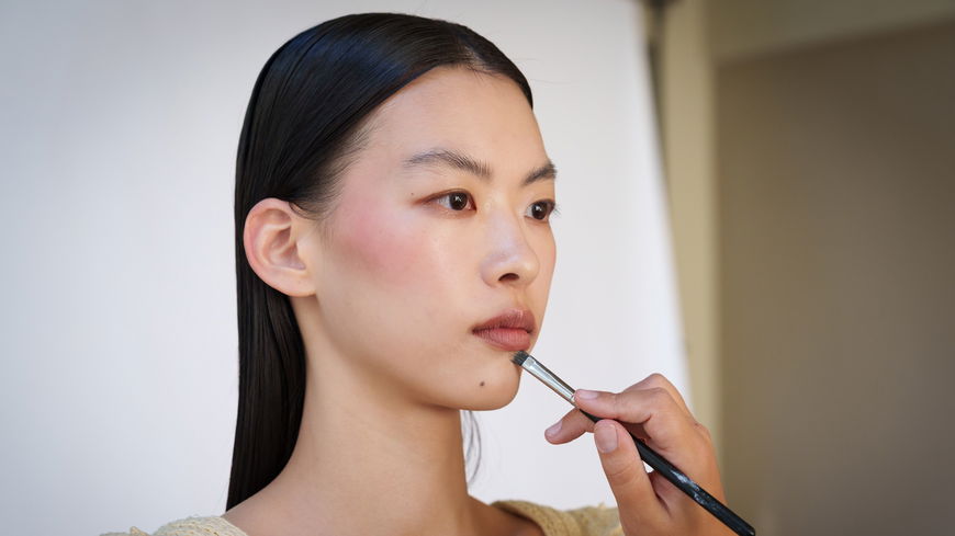 Make-up-Trends 2025: So trage ich diesen Winter meinen Blush