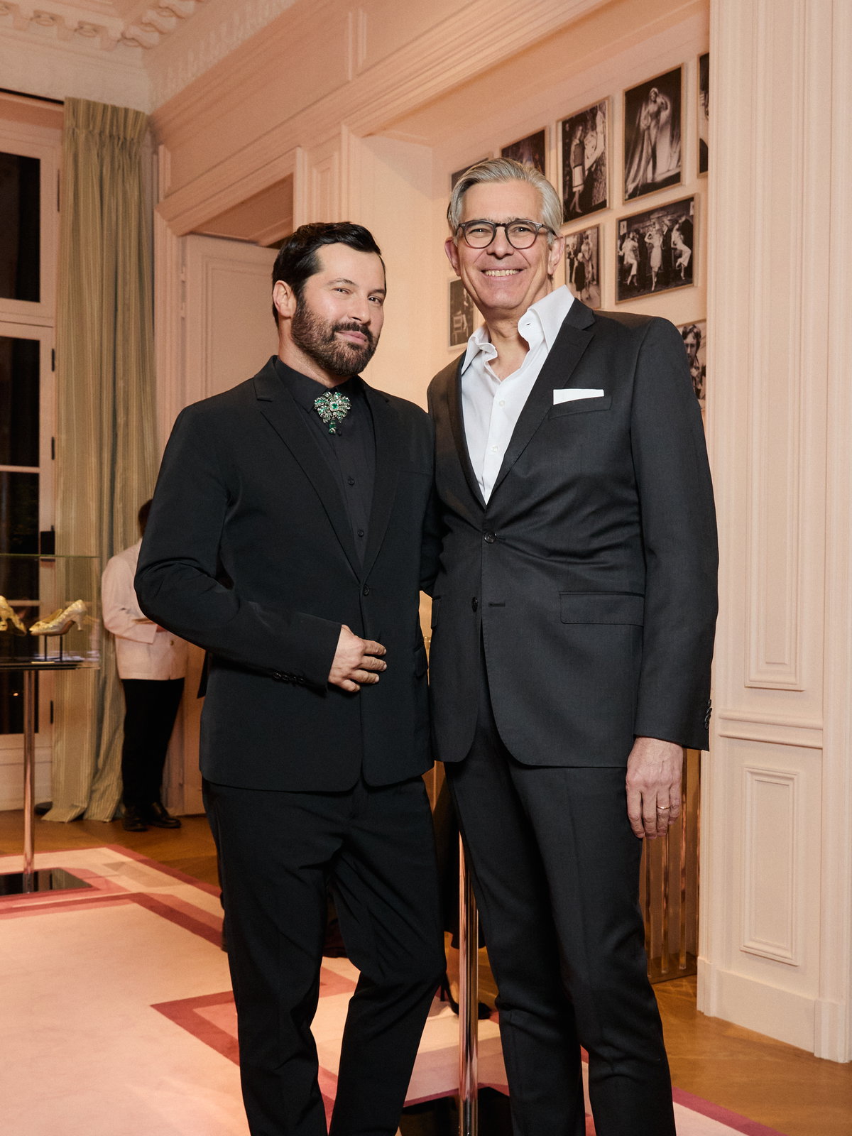 Ich habe als Moderedakteurin einen Abend in Paris verbracht – mit Roger Vivier x Mytheresa