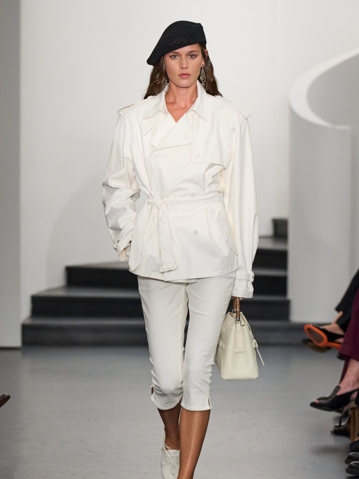 Pantone: Cloud Dancer ist die Trendfarbe für 2026