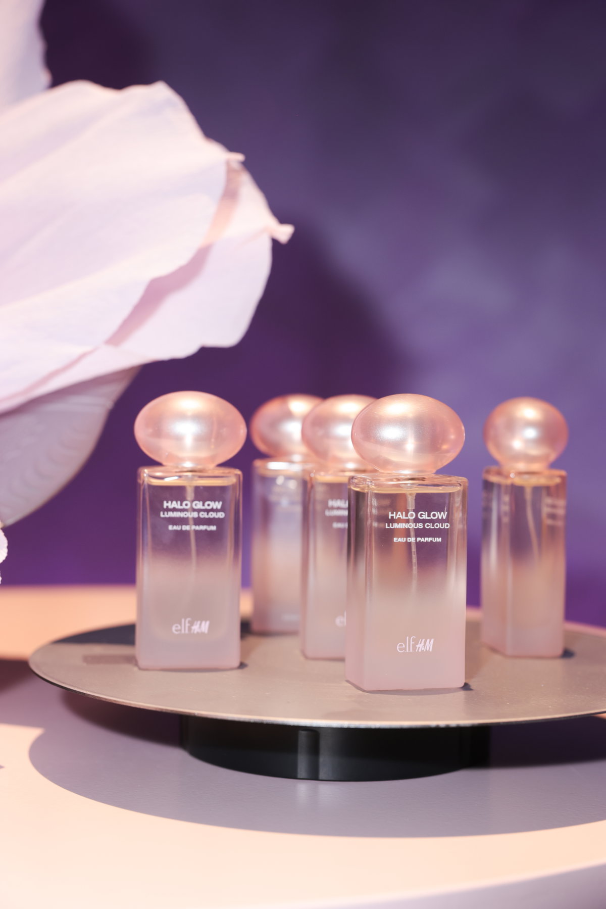 H&M Beauty und e.l.f. Cosmetics launchen eine exklusive Duftkollektion in Berlin