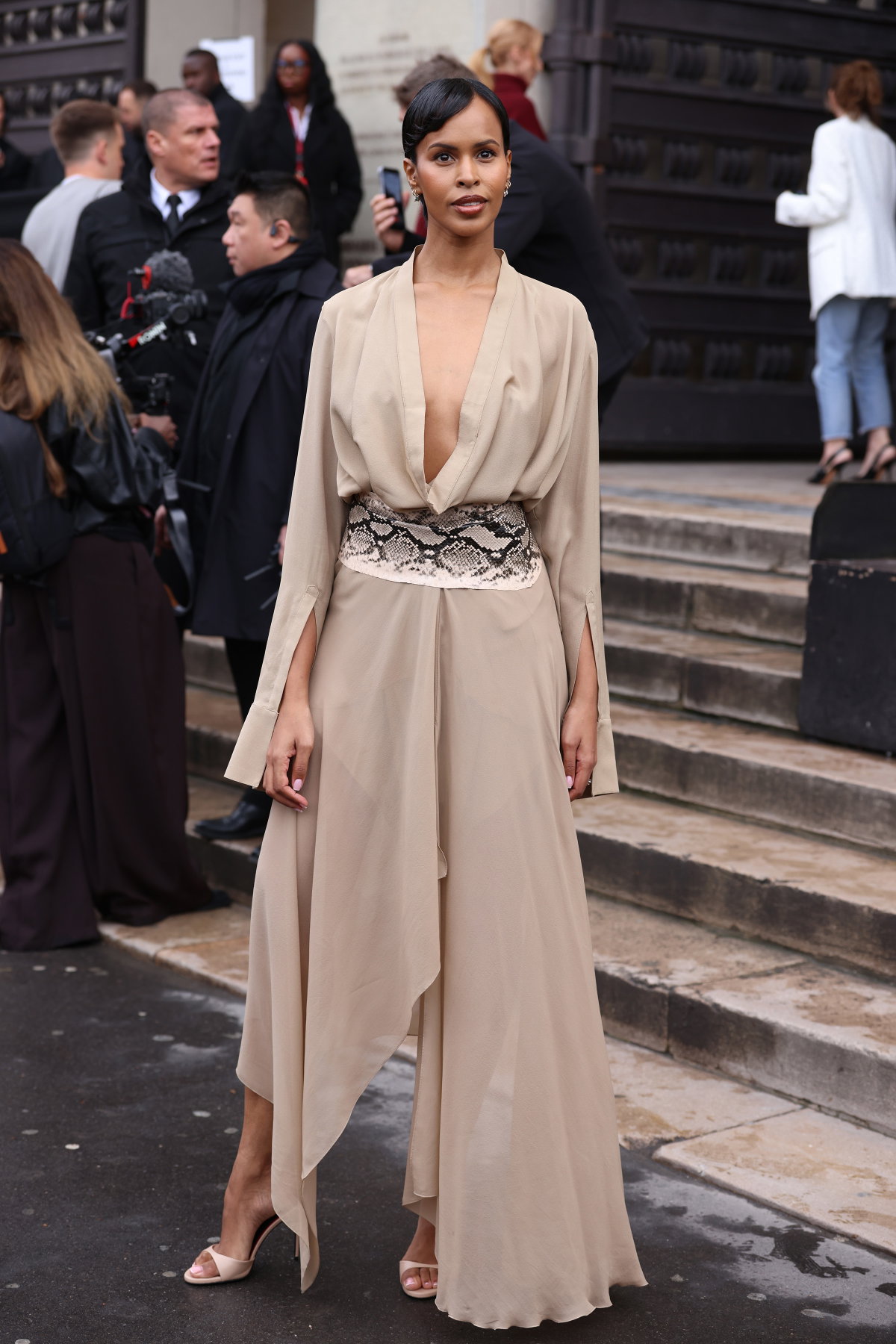 Sabrina Dhowre Elba bei Elie Saab