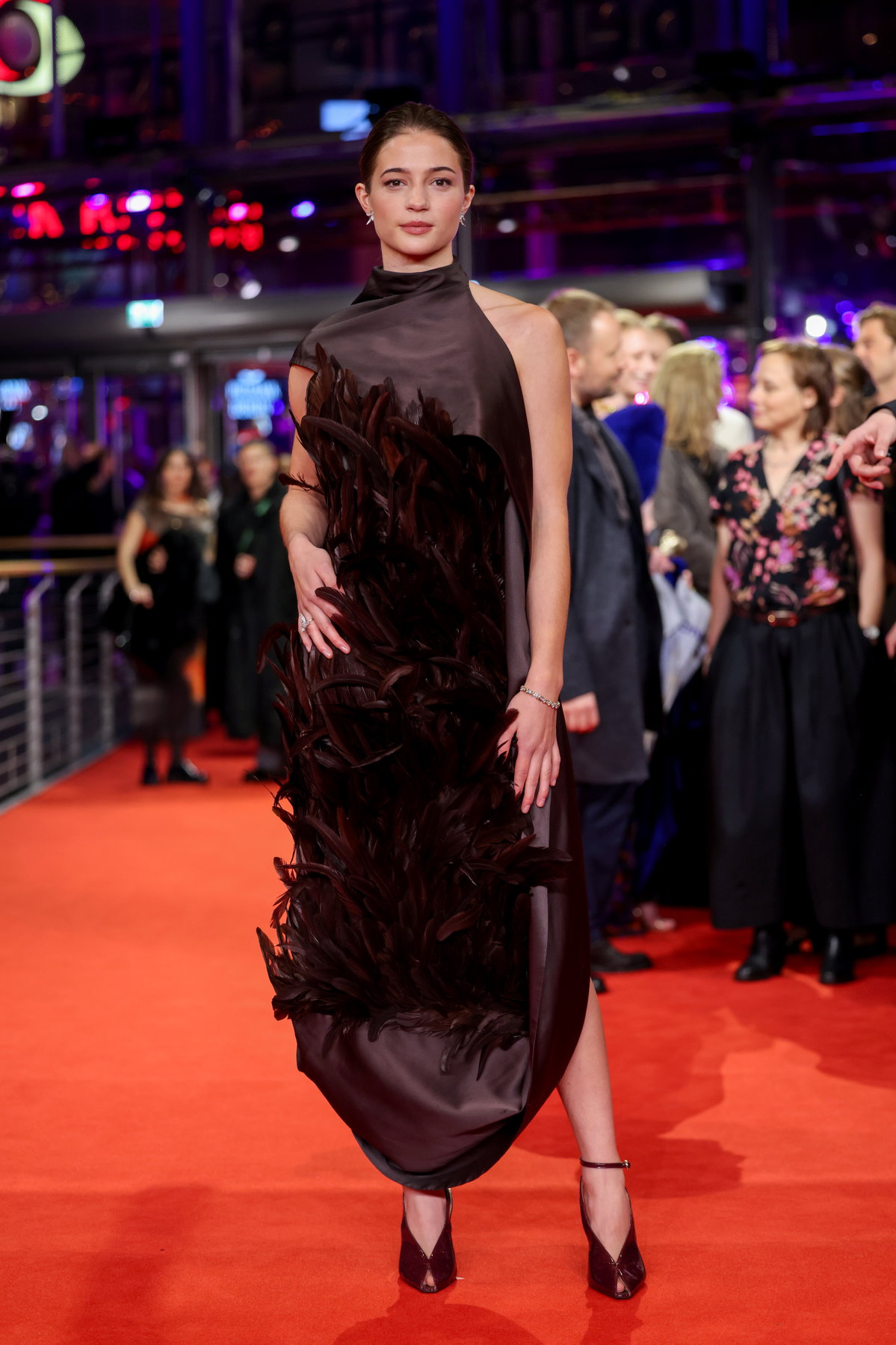 Berlinale 2026: Diese Star-Looks begeistert auf dem roten Teppich