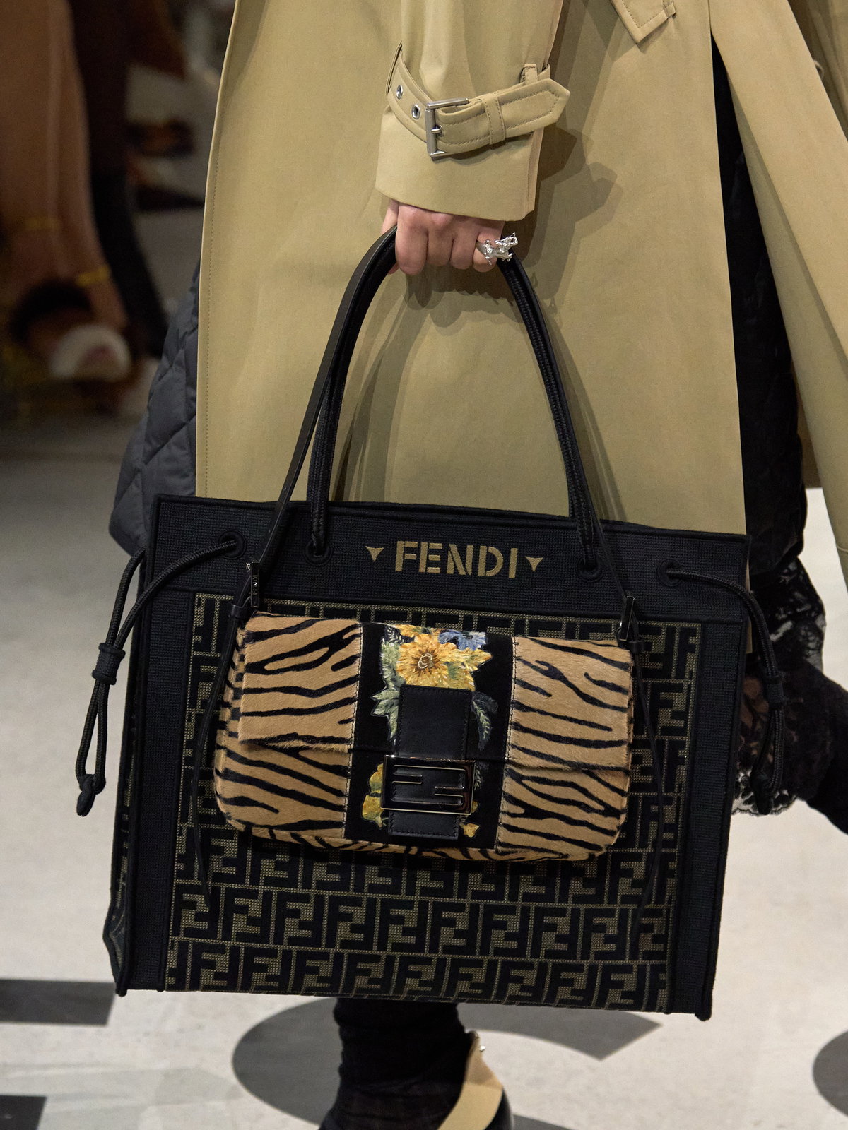 Fendi von Maria Grazia Chiuri: 5 brandneue Varianten der Baguette, die wir sofort haben wollen
