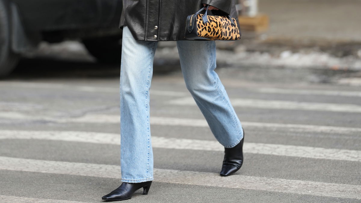 Straight Leg Jeans: Die schönsten Outfitideen zum Nachstylen