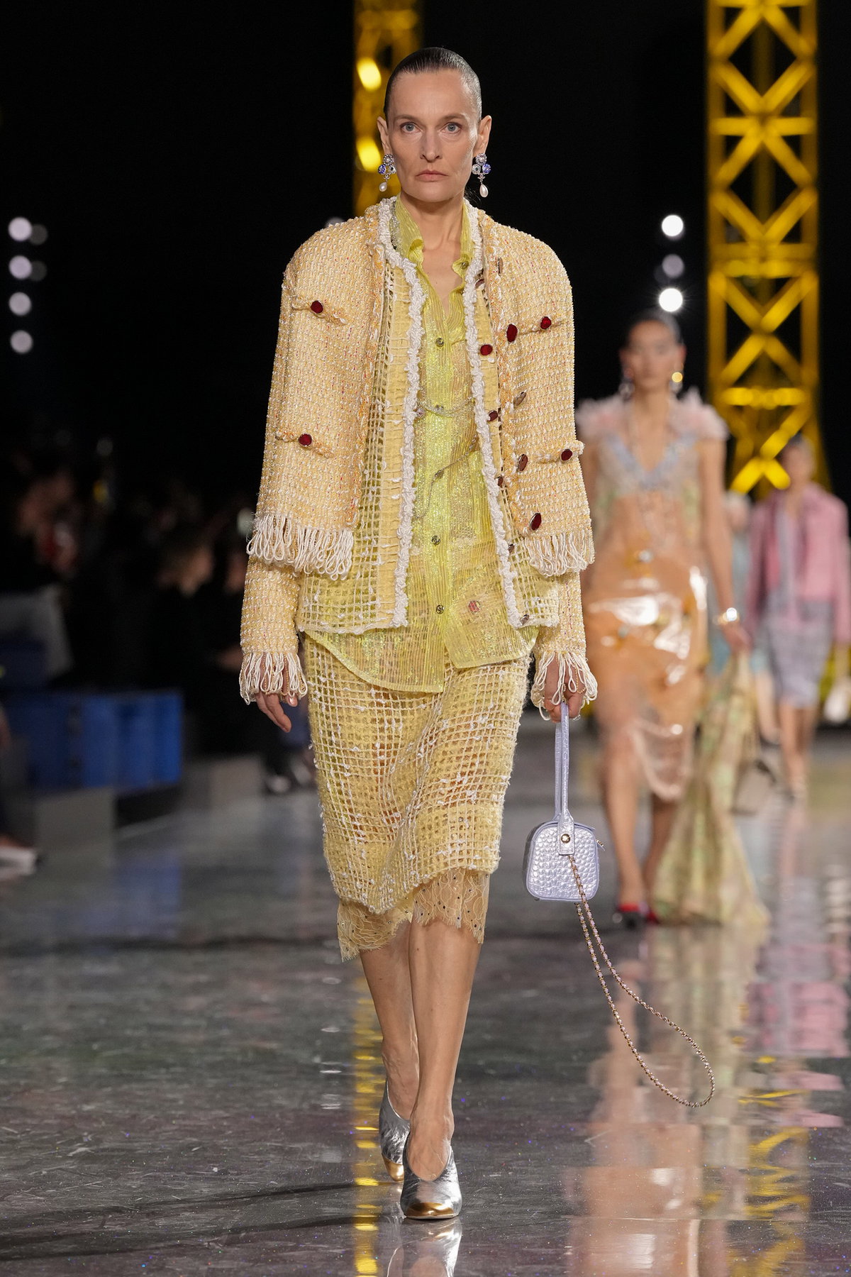 Chanel bei der Paris Fashion Week: 3 Trends, die uns die neue Saison herbeisehnen lassen