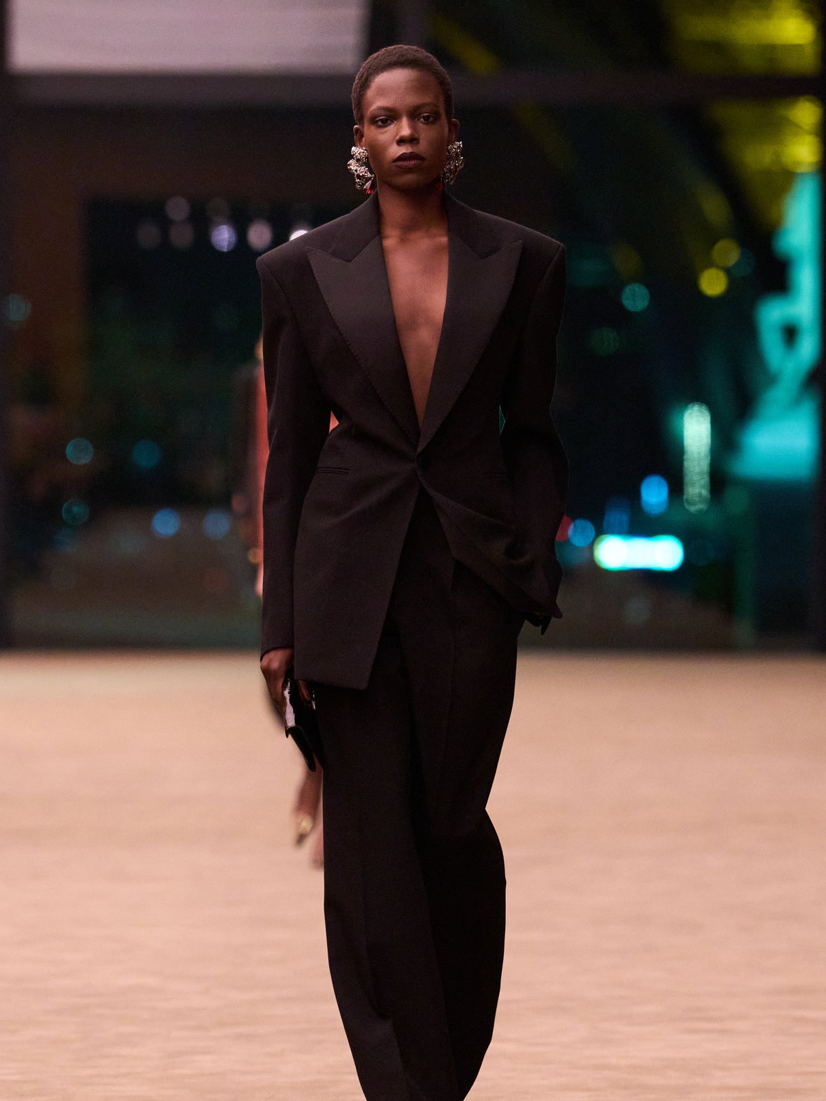 3 Mode-Trends von Saint Laurent für 2026 stehlen wir direkt vom Pariser Runway