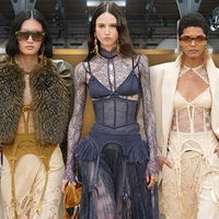 Nicht nur für Mutige! Laut Zimmermann tragen wir 2026 dieses sexy Fashion-Statement