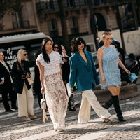 7 Hosen-Trends, in denen du 2026 stilvoll durch den Sommer schreitest