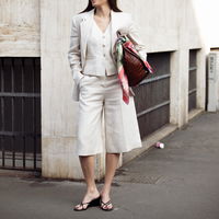 Wer im Trend liegen will, braucht im Sommer 2026 Wedges Flip Flops – 3 Must-haves