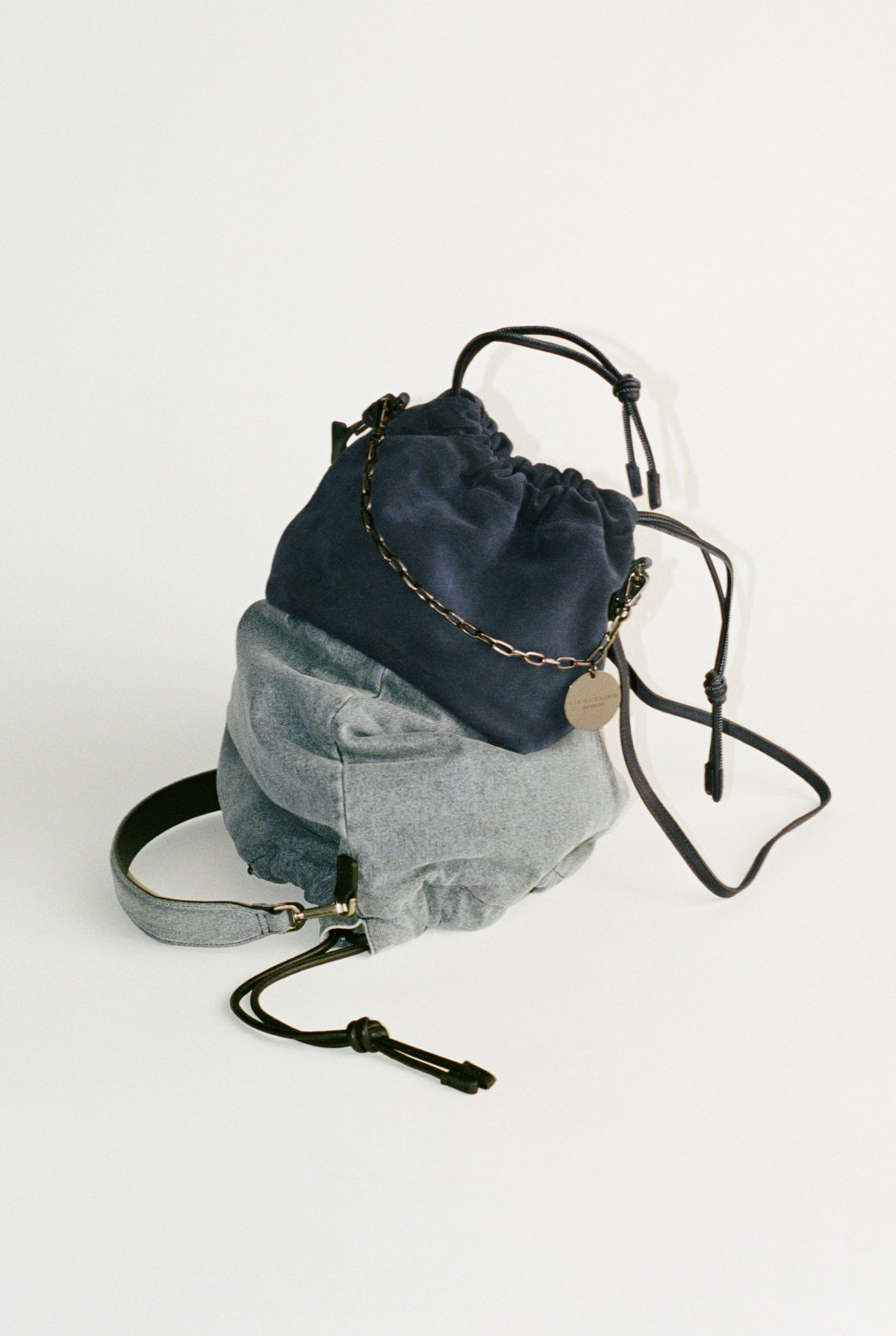 Bucket Bags – Denim oder Suede?