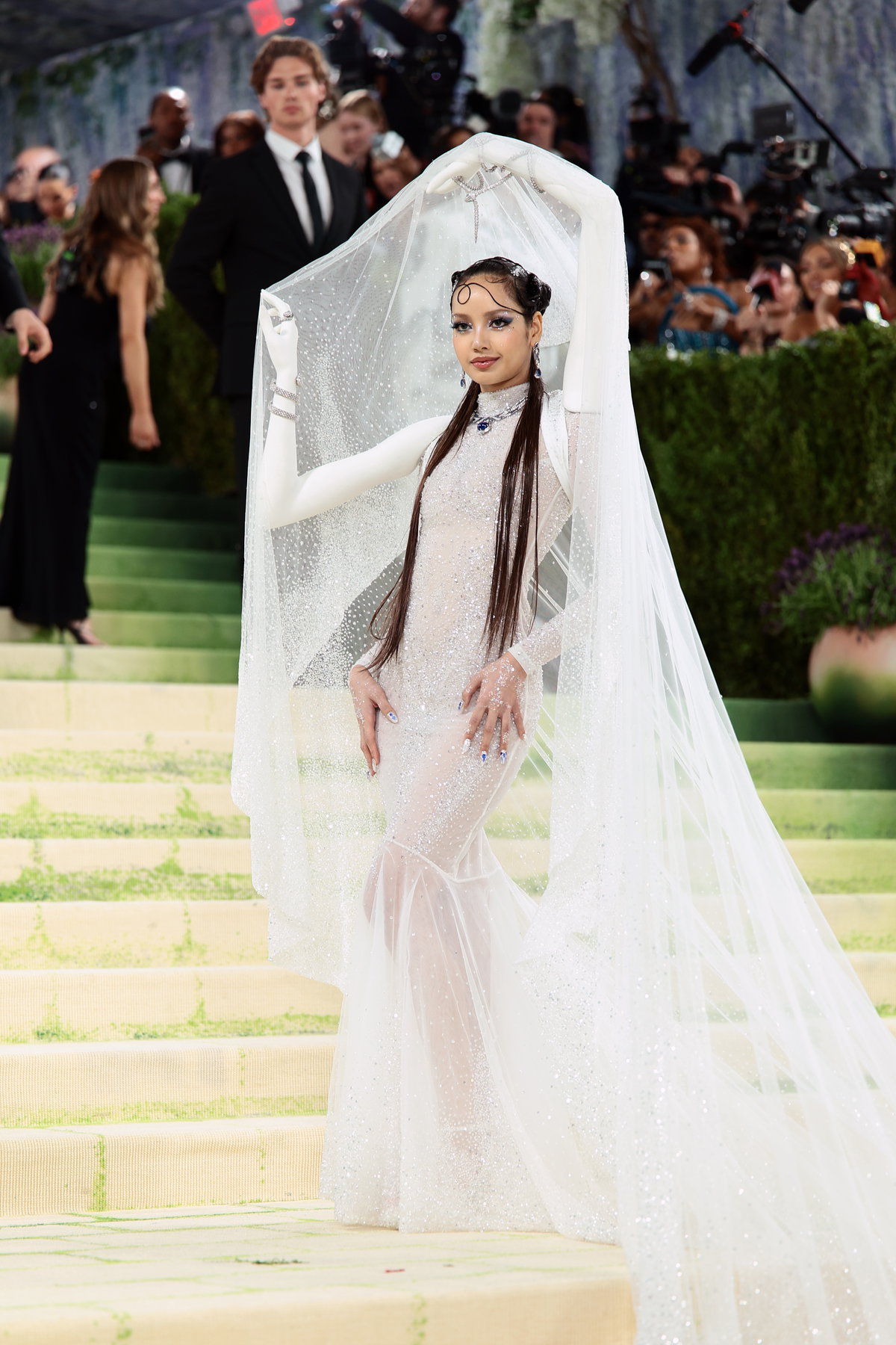 Trend-Alarm bei der Met Gala 2026! Die besten "Wet Hair"-Looks