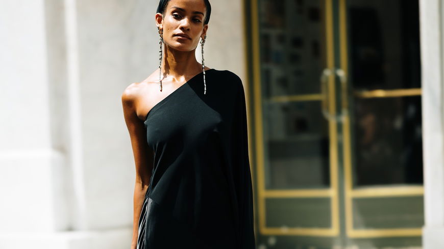 Ein H&M-Maxi-Kleid ist 2026 eleganter als das Kleine Schwarze