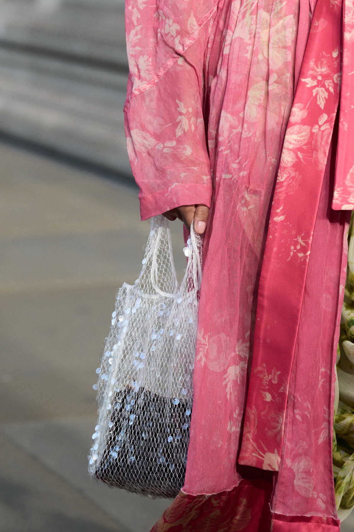Keine Tasche ist im Sommer 2026 so glamourös wie die Mermaid Bag