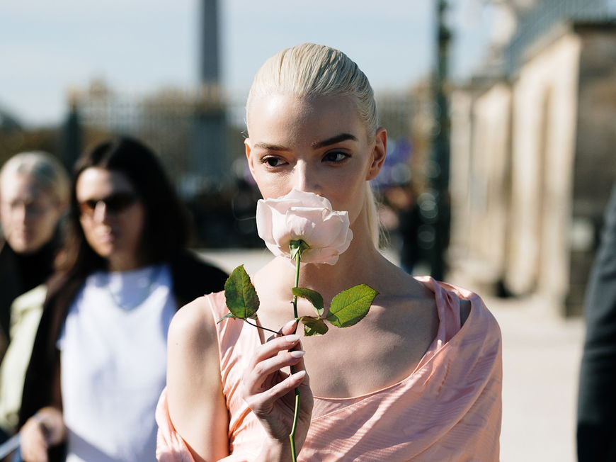 Parfum-Trends 2026: Diesen Duft mit Rose tragen wir im Frühling rauf und runter