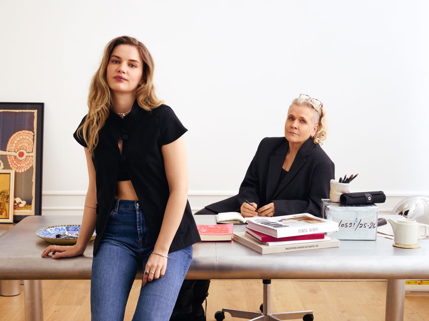 Mutter-Tochter-Interview mit Pilgrim-Designerinnen: "Meine Mutter hat mir beigebracht, meinem Instinkt zu vertrauen"