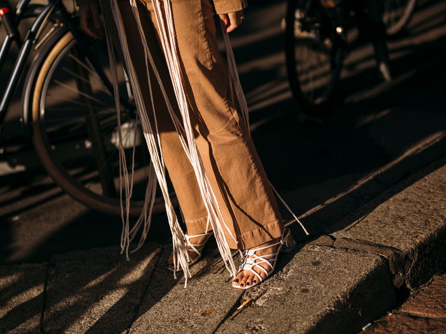 Sommer aus dem Schuhkartons: In keiner Farbe sind Sandalen 2026 so stilvoll wie in dieser