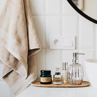 Hotel Feeling für Zuhause: 7 kleine Luxus-Badezimmer-Upgrades