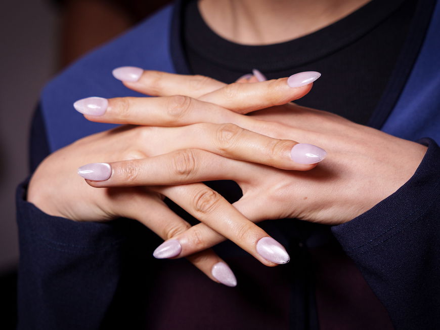 Nagel-Trends 2026: "Seaglass Nails" sind unser Favorit im Sommer