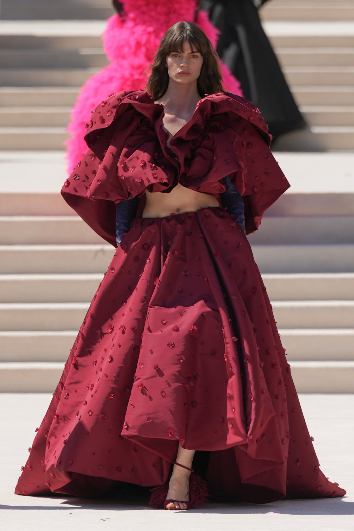 Balenciaga liefert die genialste Farbexplosion für Fashion Girls