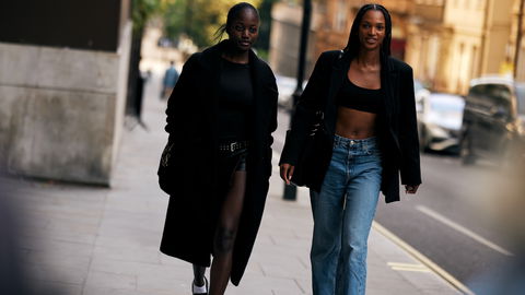 Dieser Jeans-Trend schreit förmlich: „Ich habe einen teuren Geschmack“
