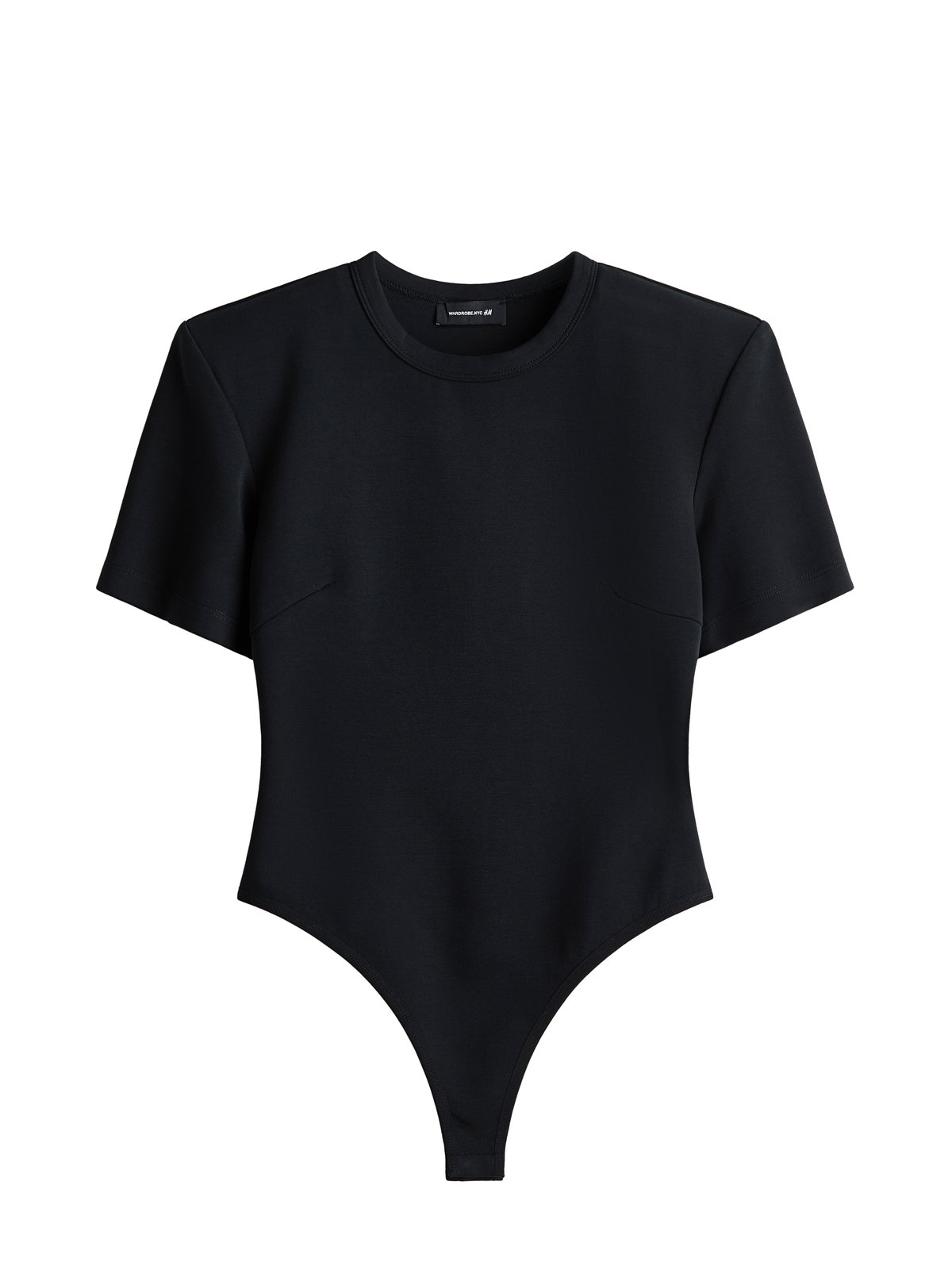 Ab 6. August online und in ausgewählten H&M-Stores für ca. 49 Euro erhältlich.