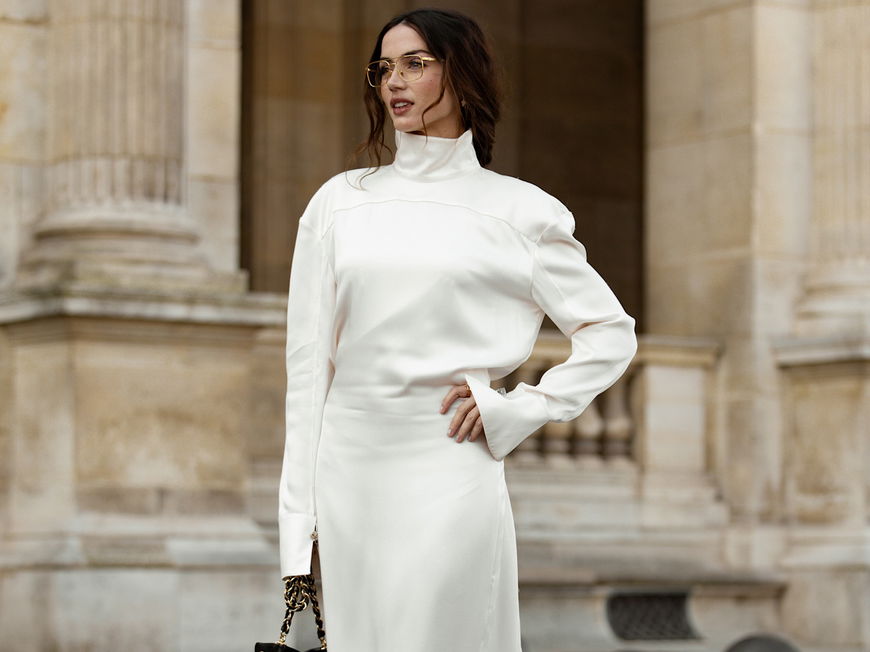 Weiße Kleider unter 50 Euro: Die 5 besten H&M-Modelle mit Luxus-Vibe