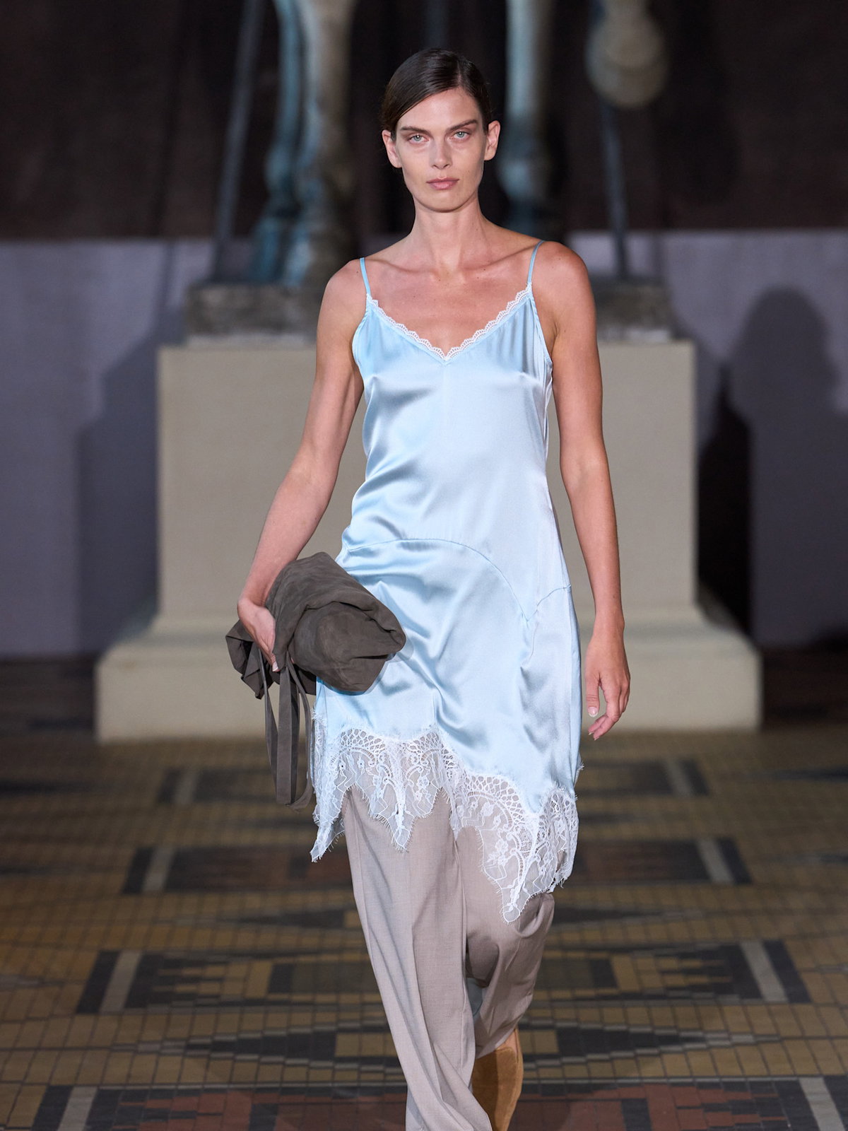 10 Mode-Trends der Kopenhagen Fashion Week für Frühjahr/Sommer 2027, die wir uns jetzt schon merken
