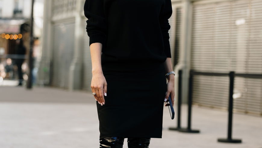 Das Strickkleid von H&M werden wir im Herbst 2026 rauf und runter tragen