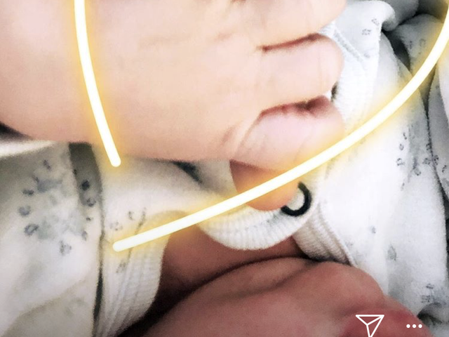 Candice-Swanepoel-Story