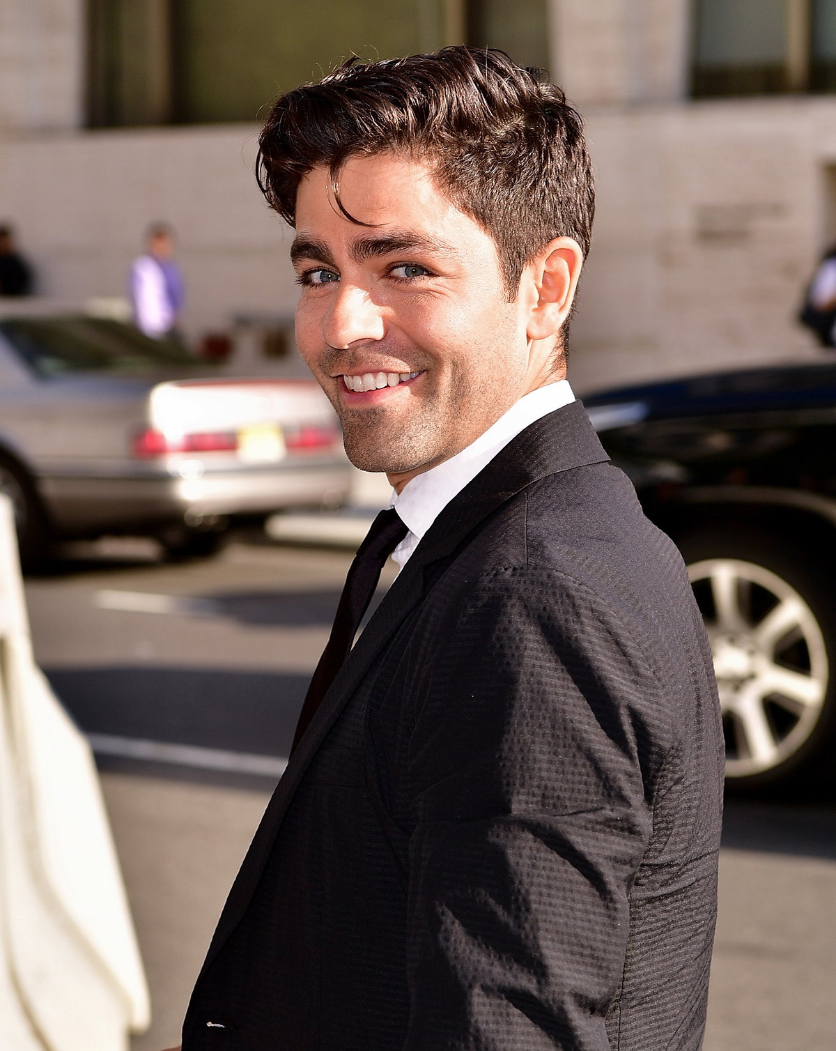 Serienschauspieler: Adrian Grenier