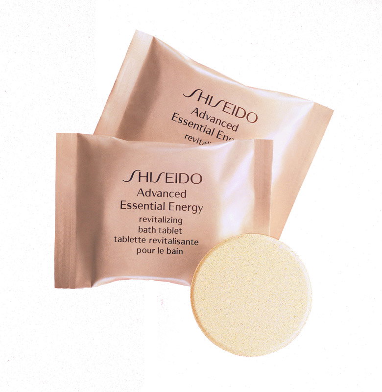 Shiseido Revitalizing Badetabletten über Douglas, ca. 38 €