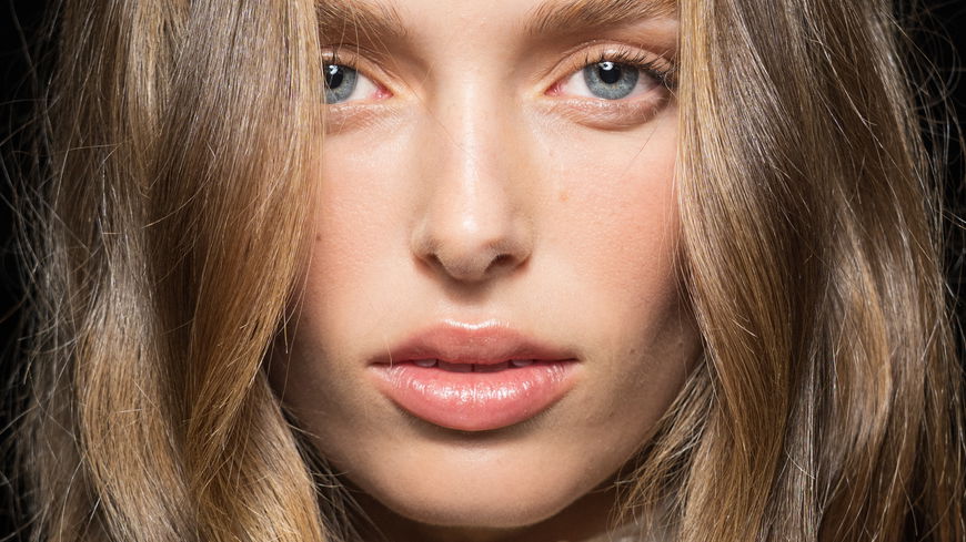 Diese getönte Lippenpflege darf niemals in meiner Handtasche fehlen