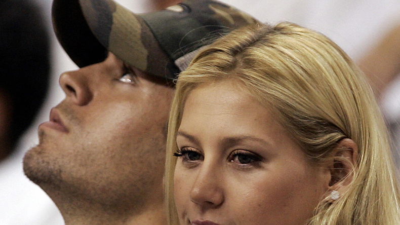 Beziehungskrise bei Enrique Iglesias und Anna Kournikova