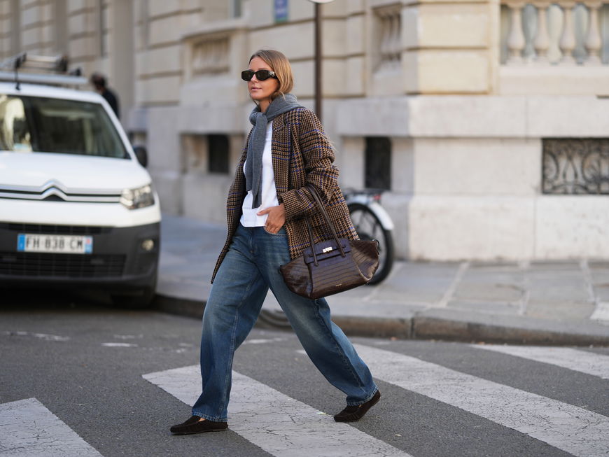 Karos + Denim: Auf diese Modeformel setzen im Herbst 2026 die Französinnen