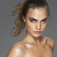 So hot! Cara Delevingne für La Perla