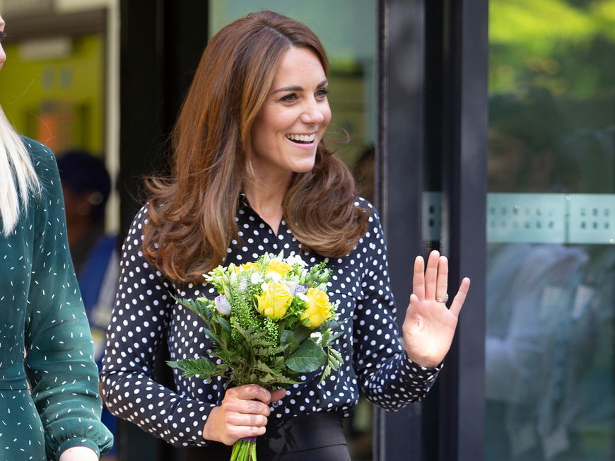Outfits 2022: So tragen wir Polka Dots im Sommer – laut Herzogin Kate