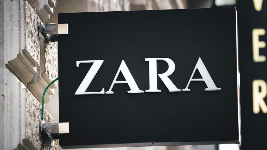Mode-Trends 2022: 7 Kleider von ZARA, die jeder Figur stehen