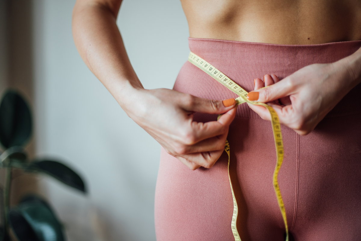Maßband um Taille