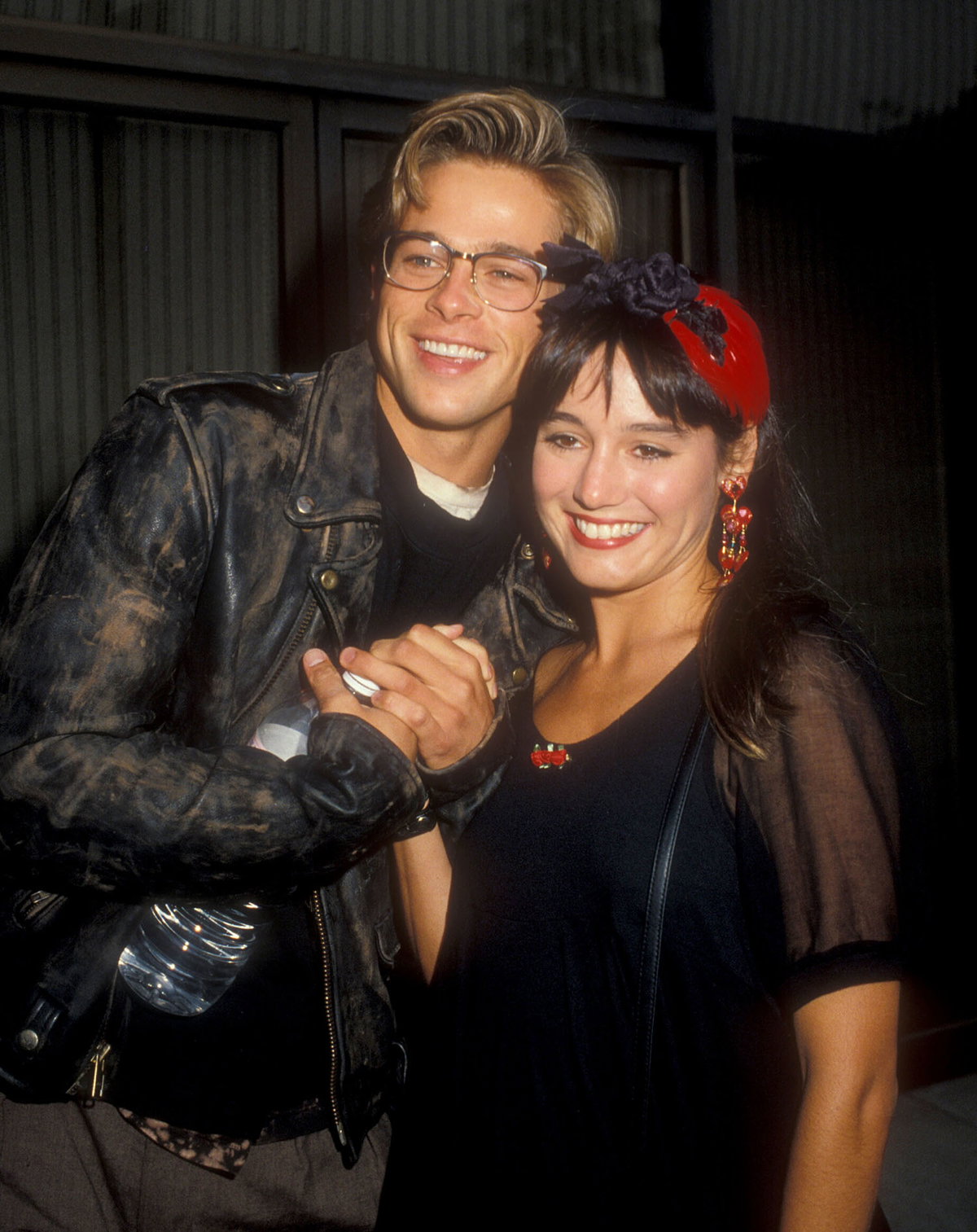 Jill Schoelen und Brad Pitt