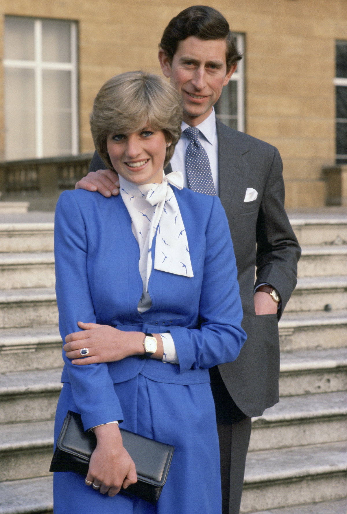 Prinzessin Diana und König Charles posieren