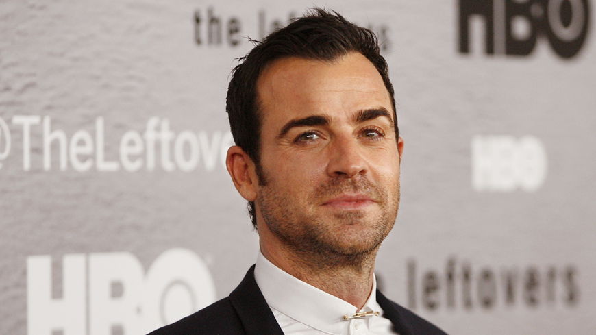 Justin Theroux ist offenbar sehr gut bestückt
