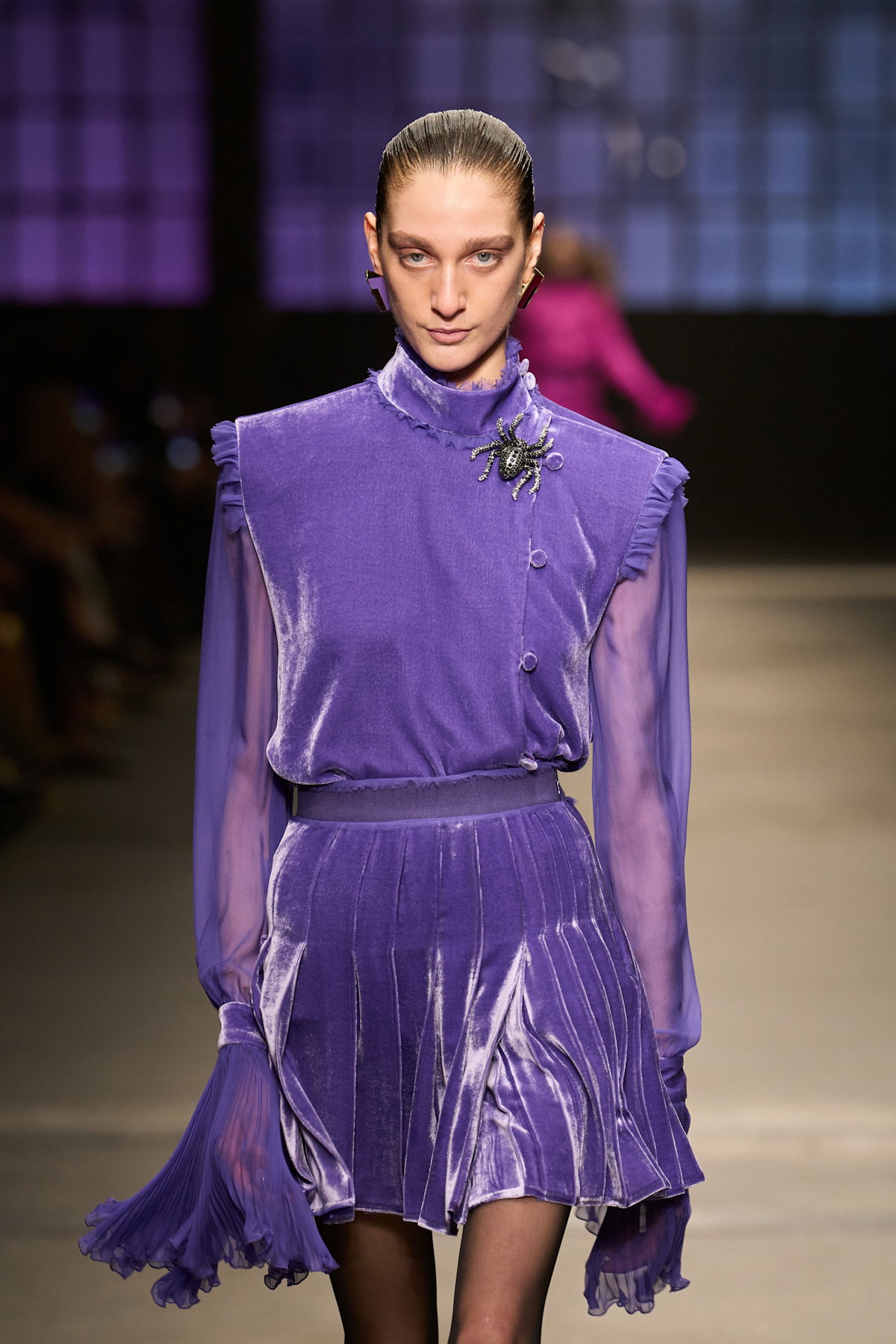 Rich Purple ist die Trendfarbe, die Modeprofi im Herbst 2026 lieben