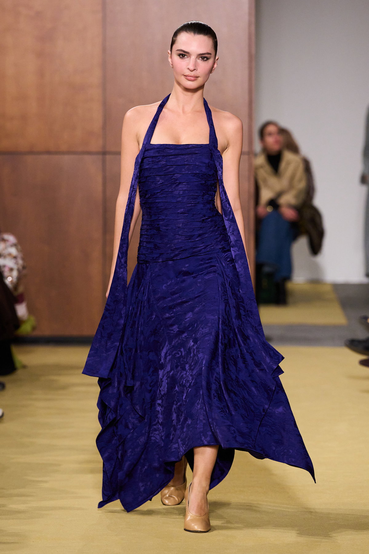 Rich Purple ist die Trendfarbe, die Modeprofi im Herbst 2026 lieben