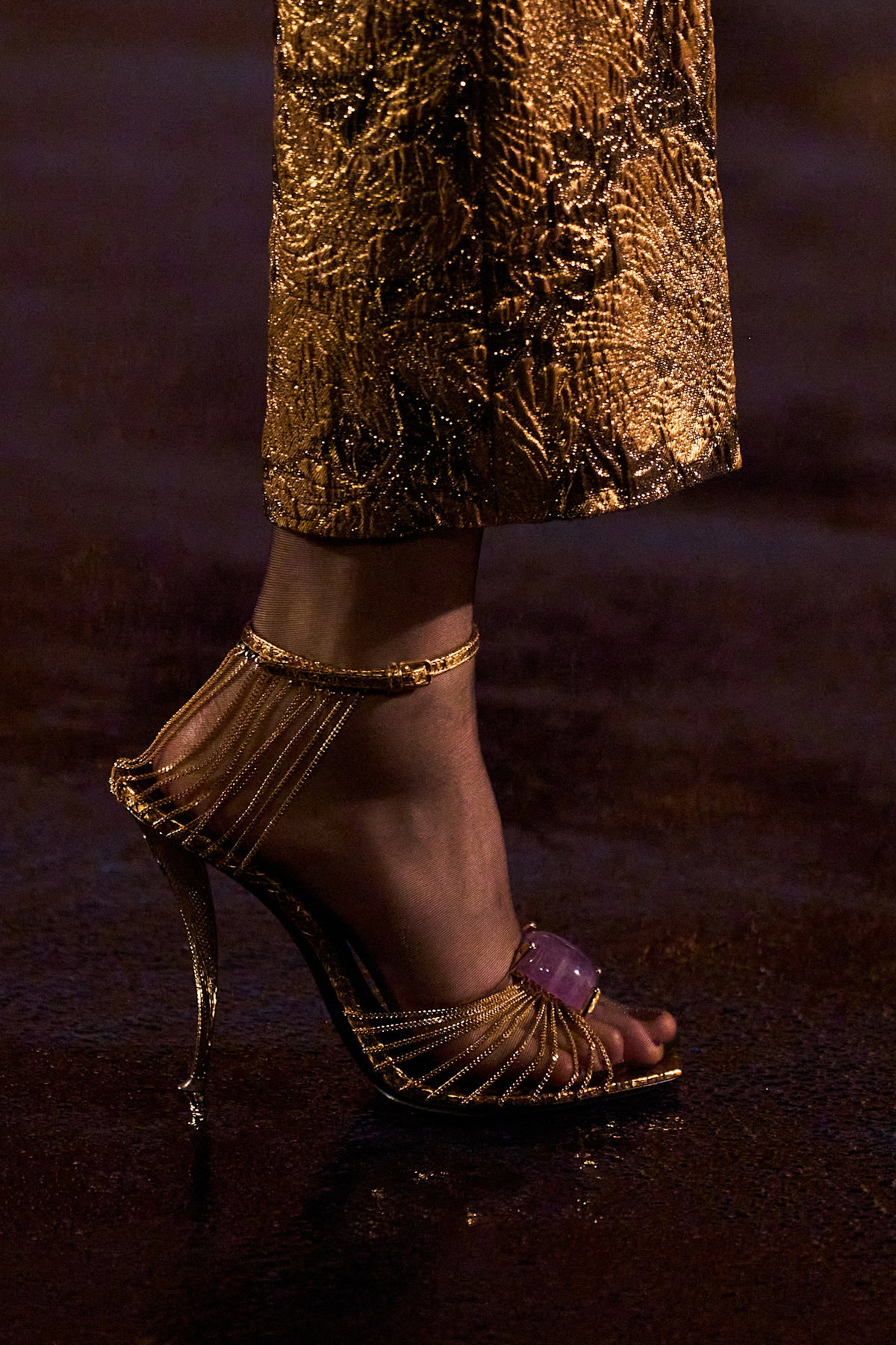 Wer Schuhe liebt, muss die Kreationen von Saint Laurent für 2027 gesehen haben