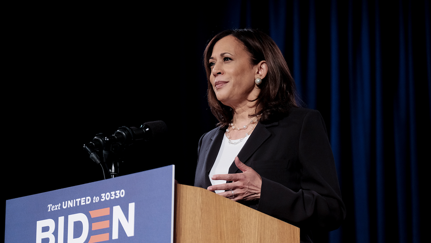 Frauen ab 50: Das ist der perfekte Sneaker für sie – laut Kamala Harris