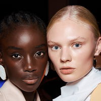 Beauty-Trend 2022: Dieses Produkt beugt die Faltenbildung vor